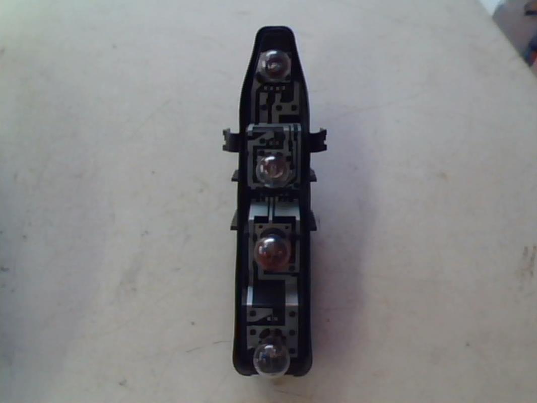 Base portalampade fanale posteriore sinistro RENAULT GRAND SCENIC 2 PHASE 1 Diésel - 1