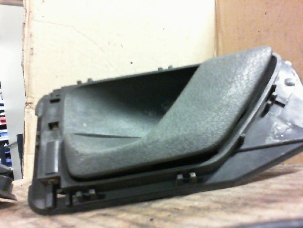 Maniglia interna posteriore sinistra PEUGEOT 405  - 1