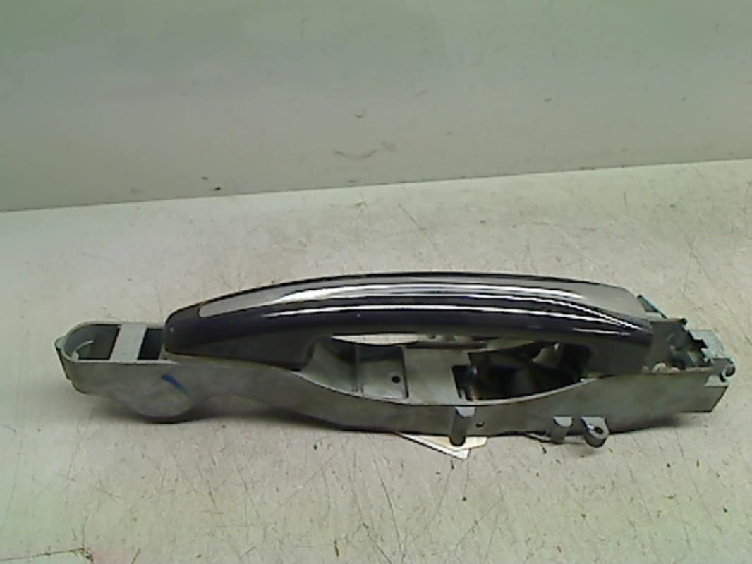 Poignee porte avant gauche CITROEN C5 2 Diesel - 1