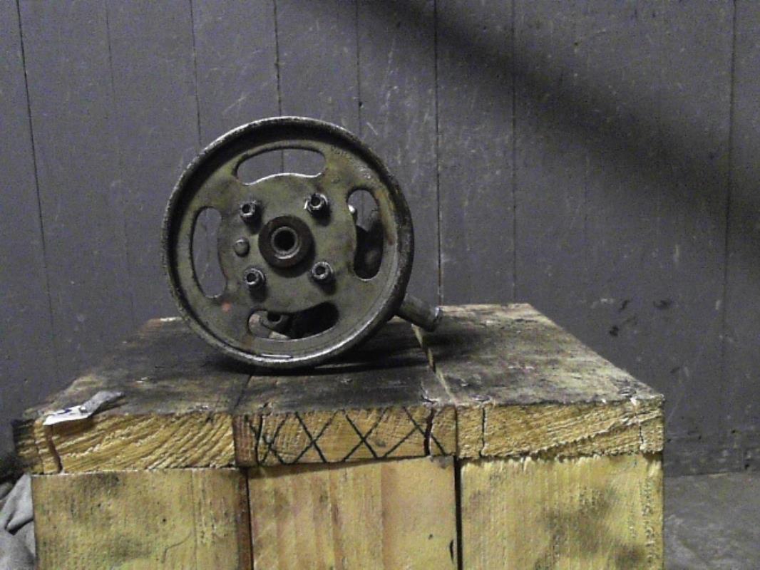 Pompe de direction PEUGEOT 306 PHASE 1 Essence - 1