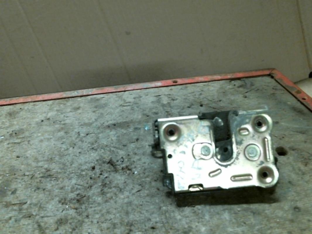 Serrure arriere gauche RENAULT CLIO 2 PHASE 2  - 1