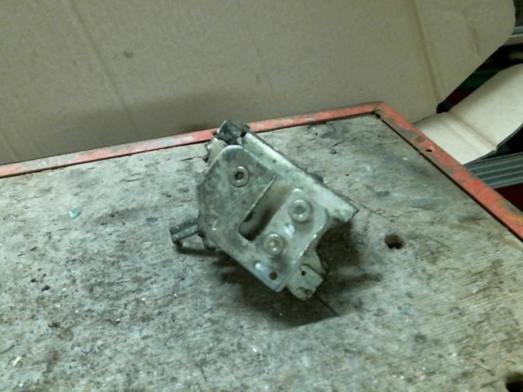Serrure arriere gauche RENAULT R11  - 1