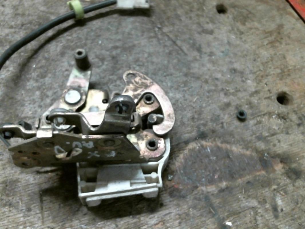 Serrure avant droit CITROEN BX Diesel - 1
