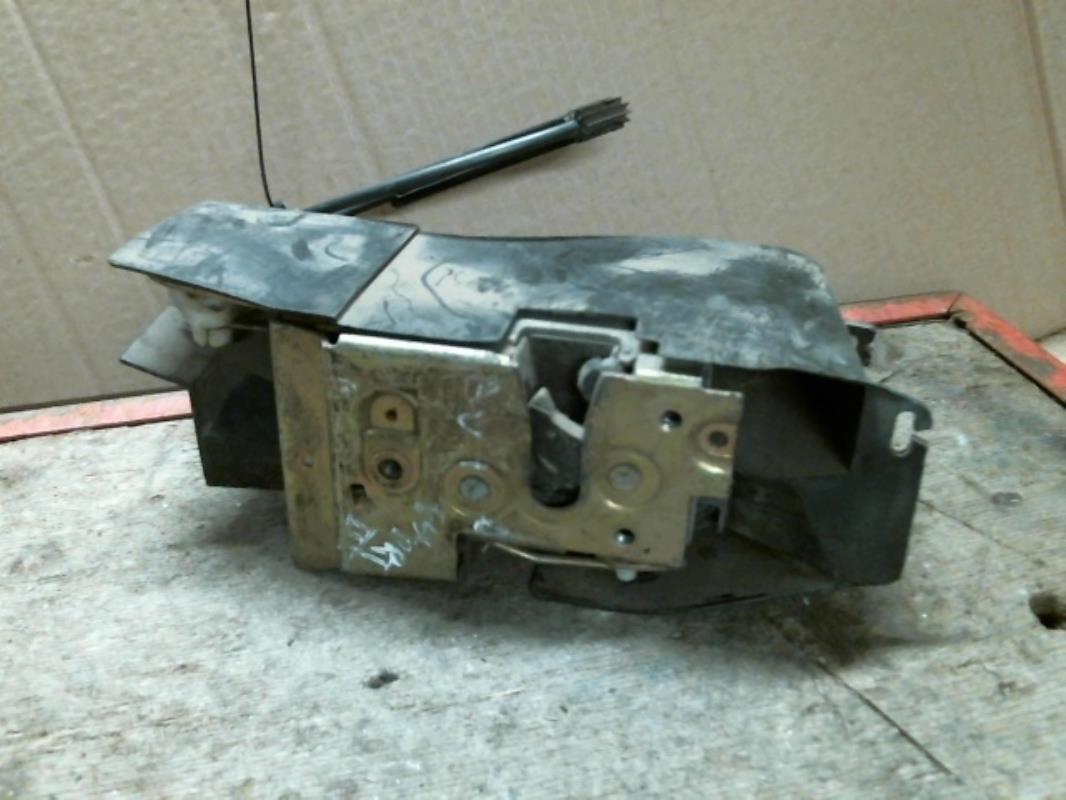 Serrure avant droit FORD ESCORT  - 1