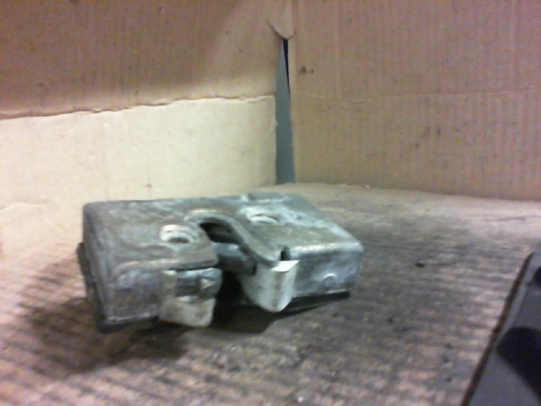 Serrure avant droit AUDI 80 1  - 1