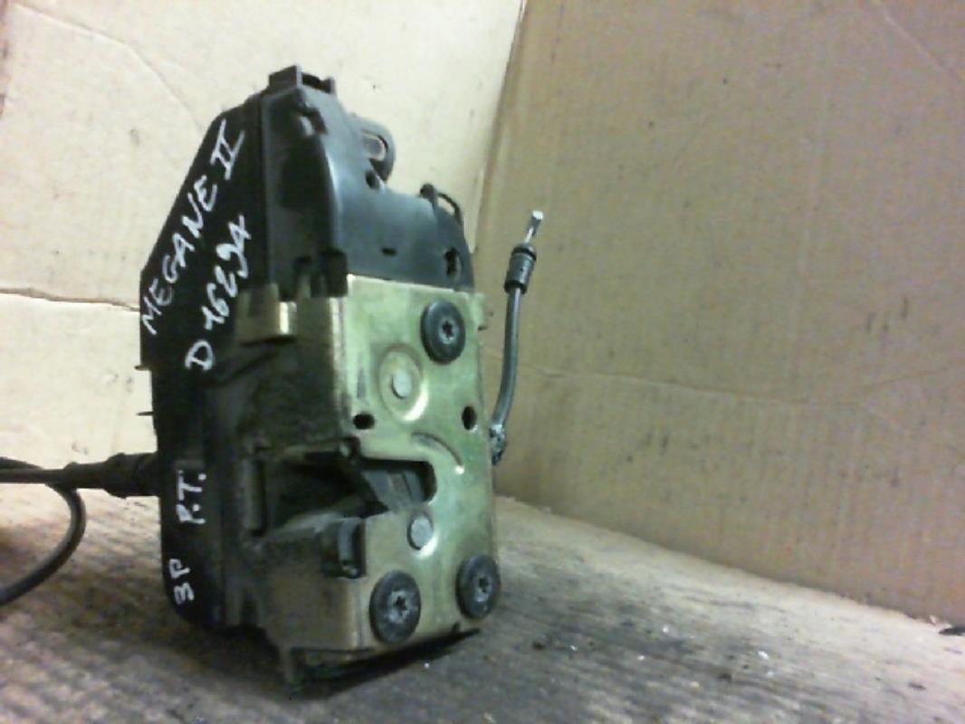 Serrure avant droit RENAULT MEGANE 2 Diesel - 1