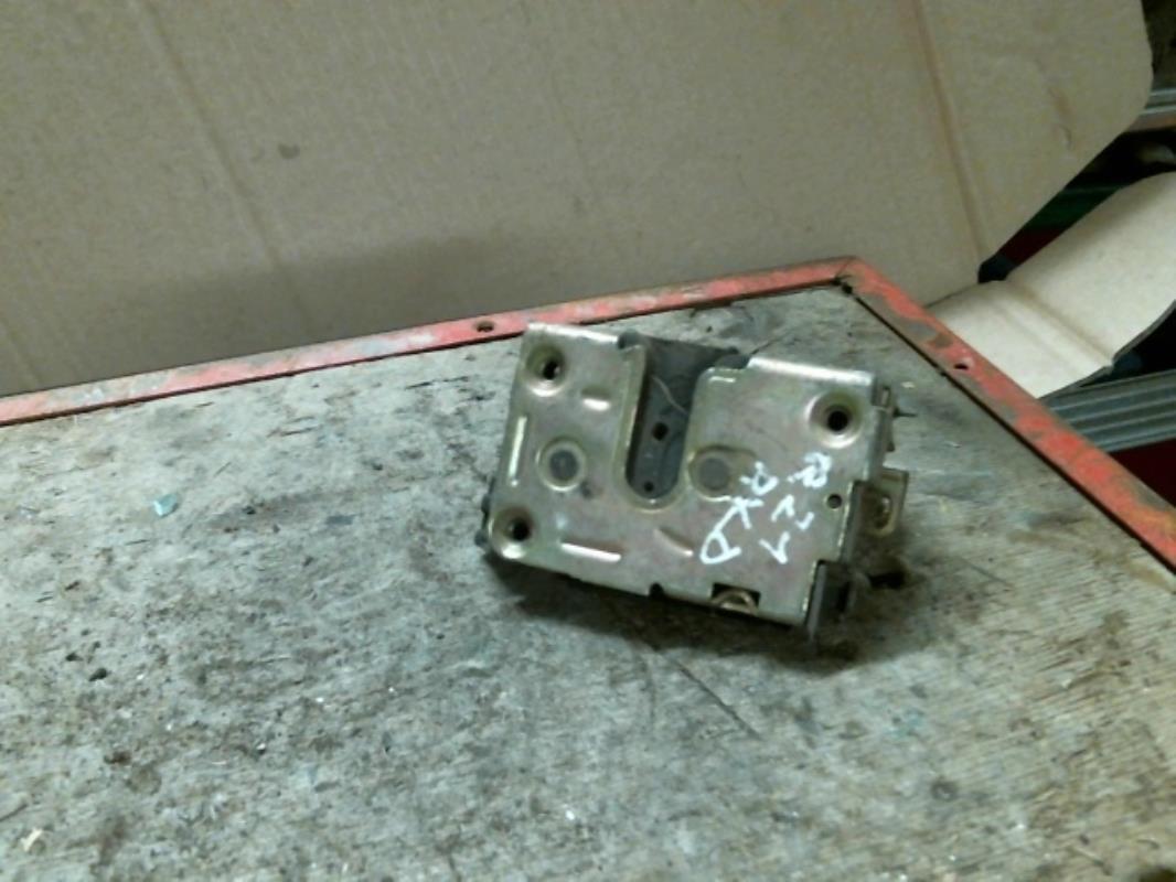 Serrure avant droit RENAULT R21  - 1
