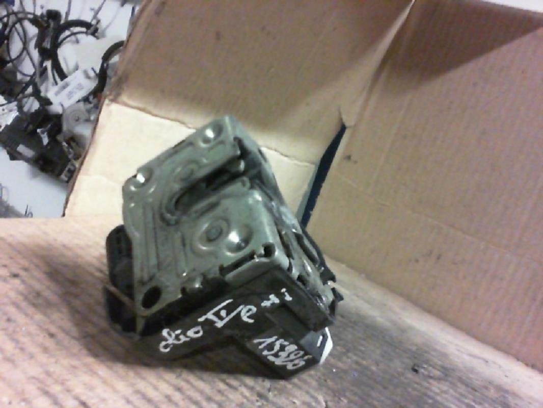 Serrure avant droit RENAULT CLIO 2 PHASE 1 Diesel - 1