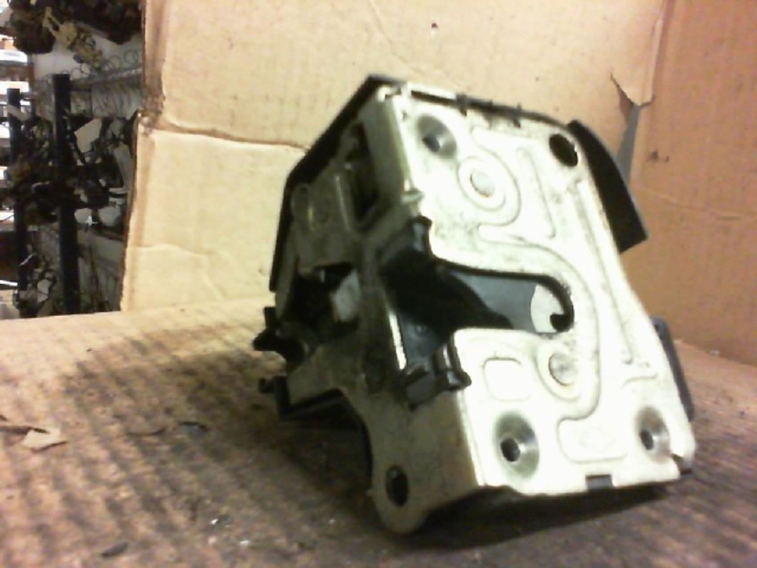 Serrure avant droit RENAULT SCENIC 1 PHASE 2 Diesel - 1