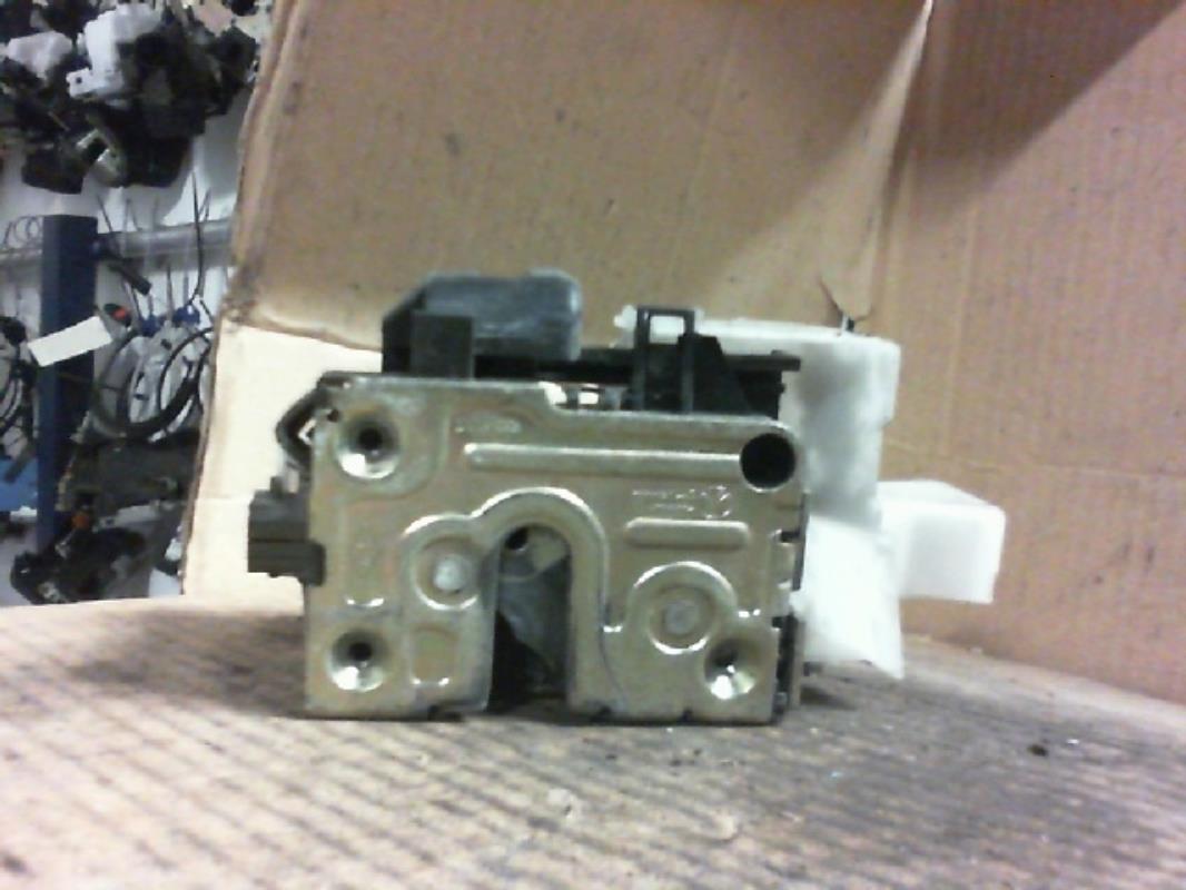 Serrure avant gauche RENAULT CLIO 2 Diesel - 1
