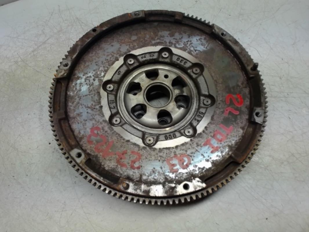 Volant moteur AUDI Q3 1 PHASE 1 Diesel - 1