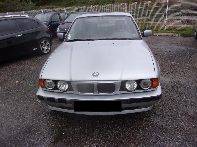 Image Feu arriere principal gauche (feux) - BMW SERIE 5 E34