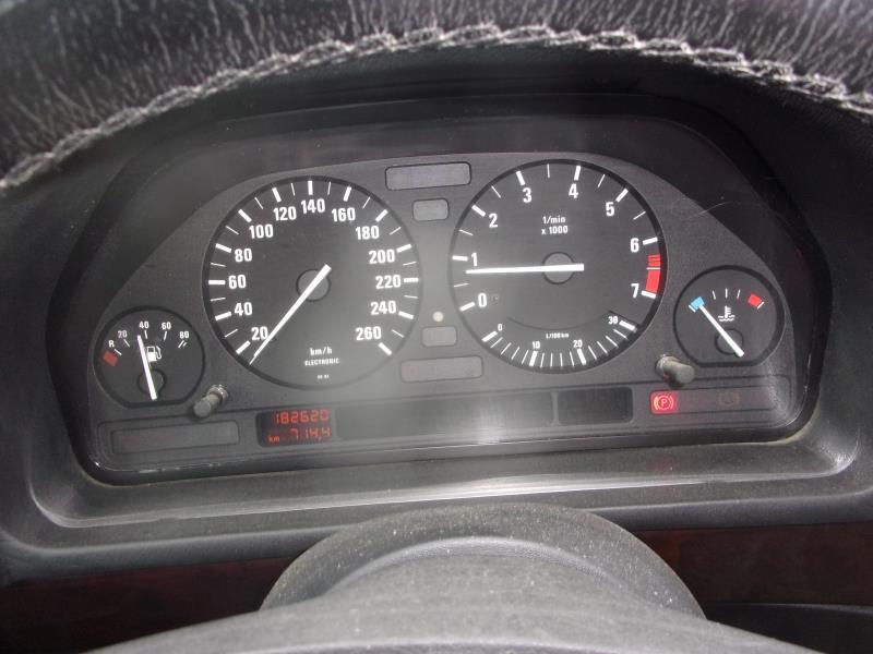 Image Feu arriere principal gauche (feux) - BMW SERIE 5 E34