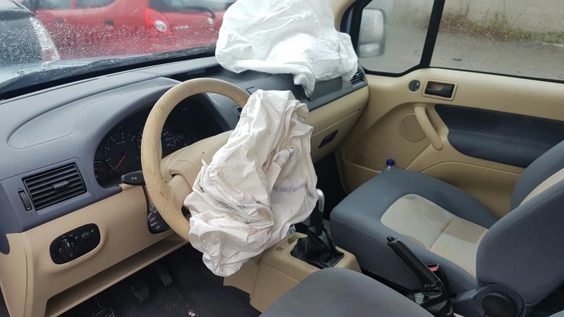 Image Feu arriere principal droit (feux) - FORD TOURNEO CONNECT 1