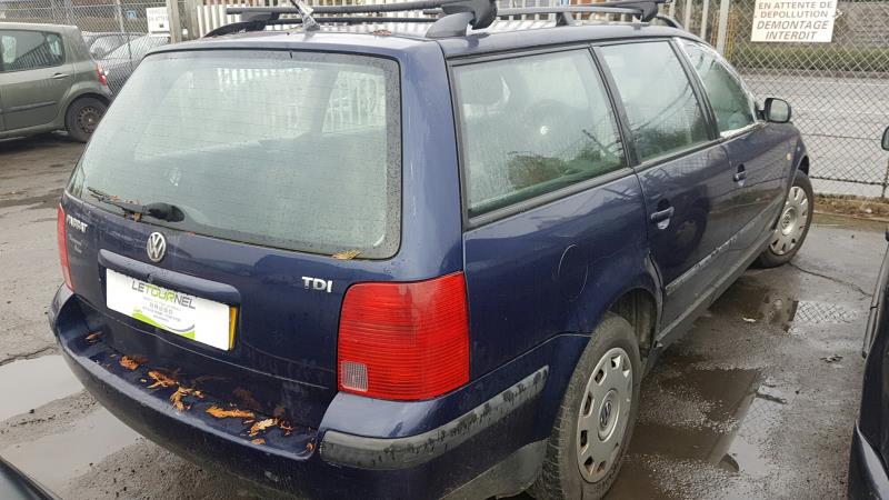 Image Com (Bloc Contacteur Tournant+Commodo Essuie Glace+Commodo Phare) - VOLKSWAGEN PASSAT 4