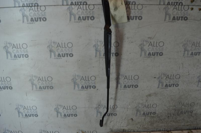 Braccio tergicristallo anteriore sinistro AUDI A3 1 PHASE 1 Diésel - 1