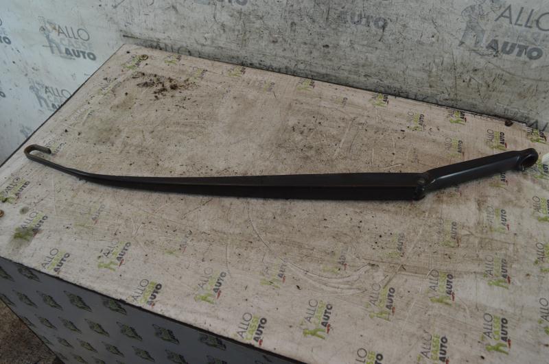Braccio tergicristallo anteriore sinistro BMW SERIE 3 E46 TOURING PHASE 1 BREAK Diésel - 1