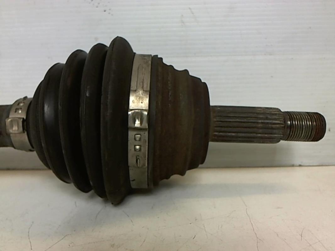 Cardan gauche (transmission) VOLKSWAGEN POLO 3 Essence | Alberdi