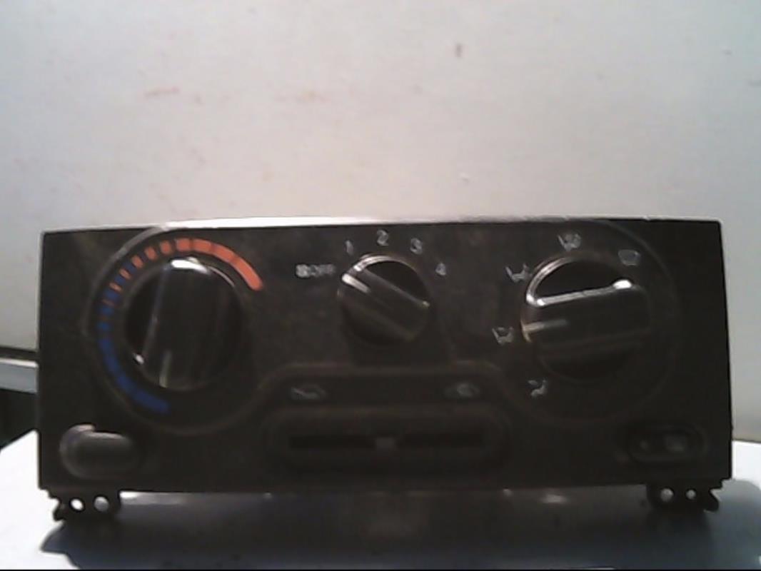 Commande chauffage DAEWOO LANOS Essence - 1
