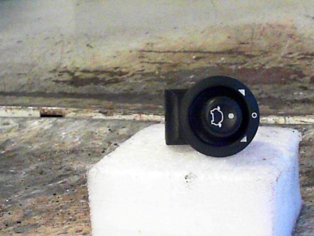 Commande retroviseurs FORD FOCUS 1 BREAK Diesel - 1