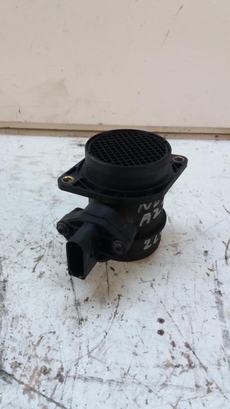 Debitmetre VOLKSWAGEN NEW BEETLE 1 PHASE 1 Essence - 1
