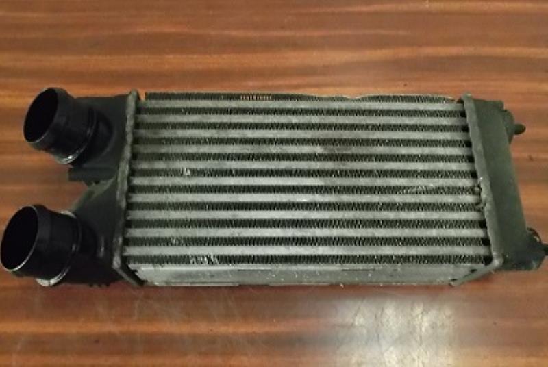 Echangeur air (Intercooler) PEUGEOT 308 1 PHASE 1 Diesel - 1