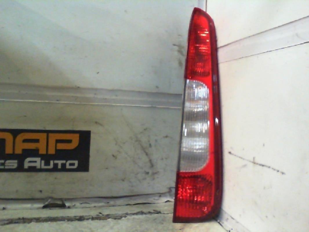 Fanale posteriore principale destro (luci) FORD C-MAX 1 PHASE 1 Etanol - 1