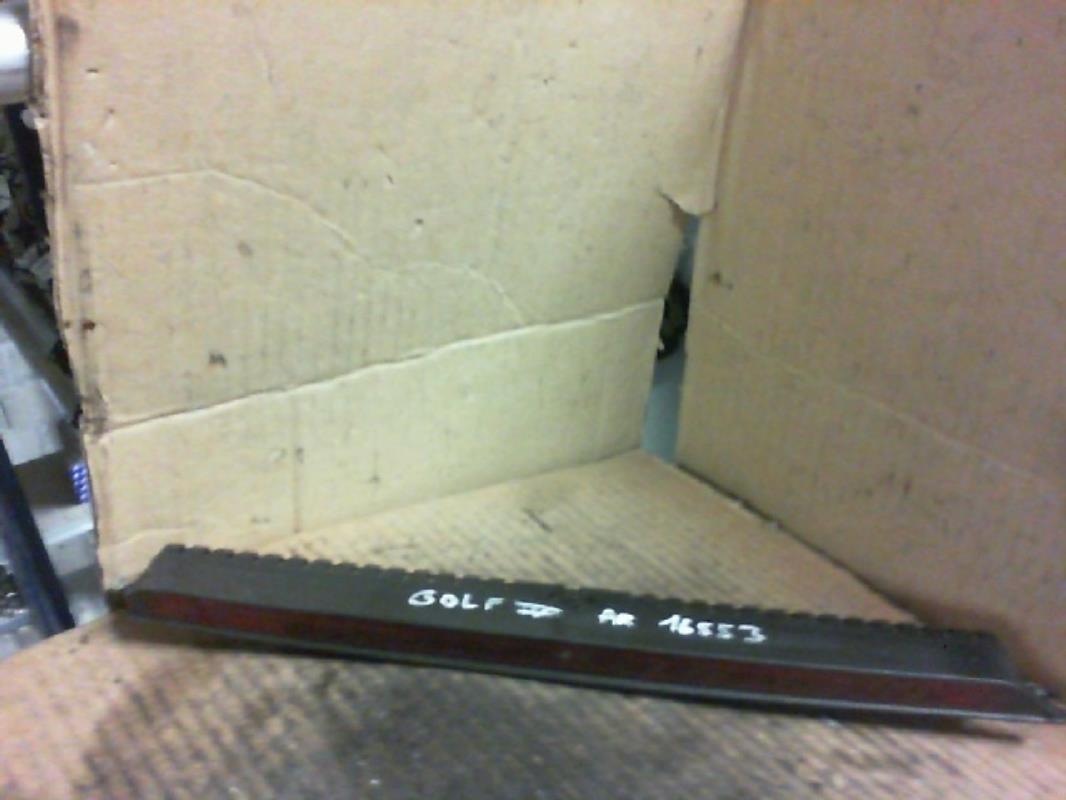 Luce stop centrale VOLKSWAGEN GOLF 4 Diésel - 1