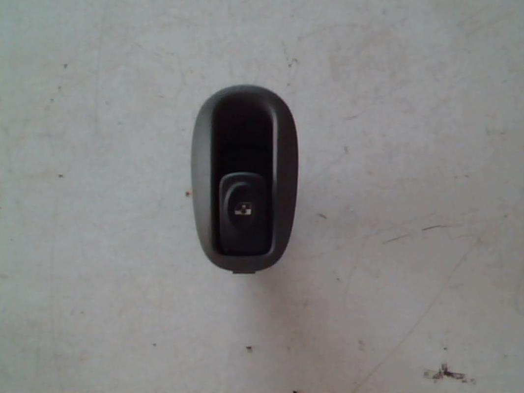 Interruttore lavacristalli posteriore sinistro RENAULT SCENIC 1 PHASE 2 Diésel - 1