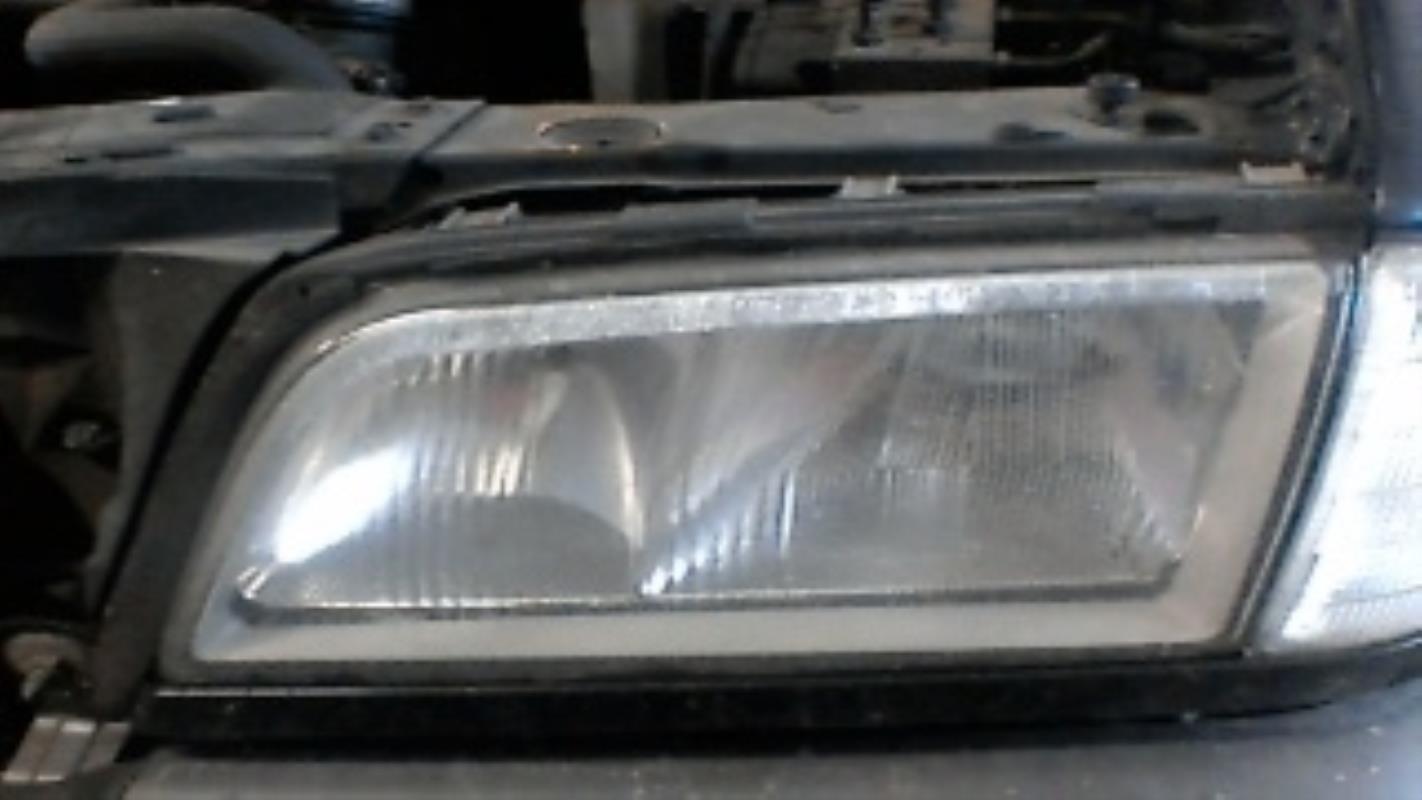 Gruppo ottico anteriore principale sinistro (luci)(faro) MERCEDES CLASSE C 202 PHASE 2 Diésel - 1