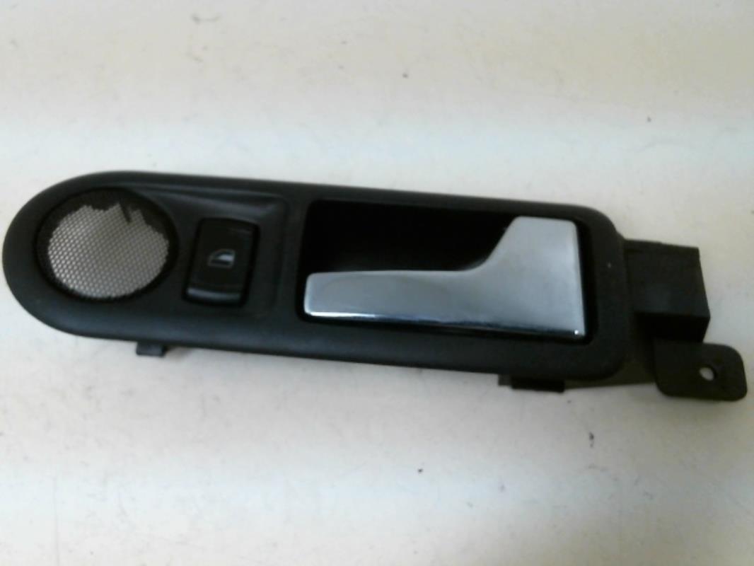 Maniglia interna posteriore destra VOLKSWAGEN GOLF 4 Gasolina - 1