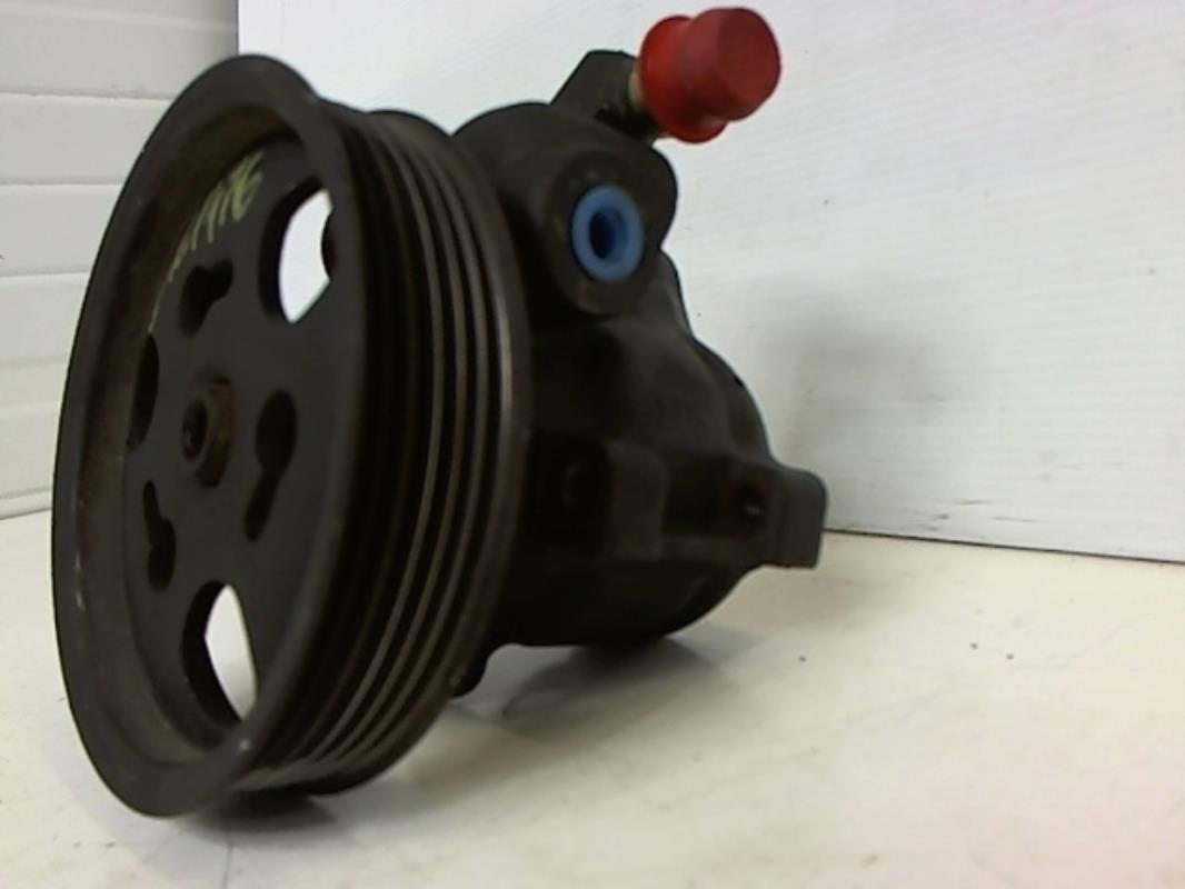 Pompe de direction FORD COURRIER 4 Essence - 1
