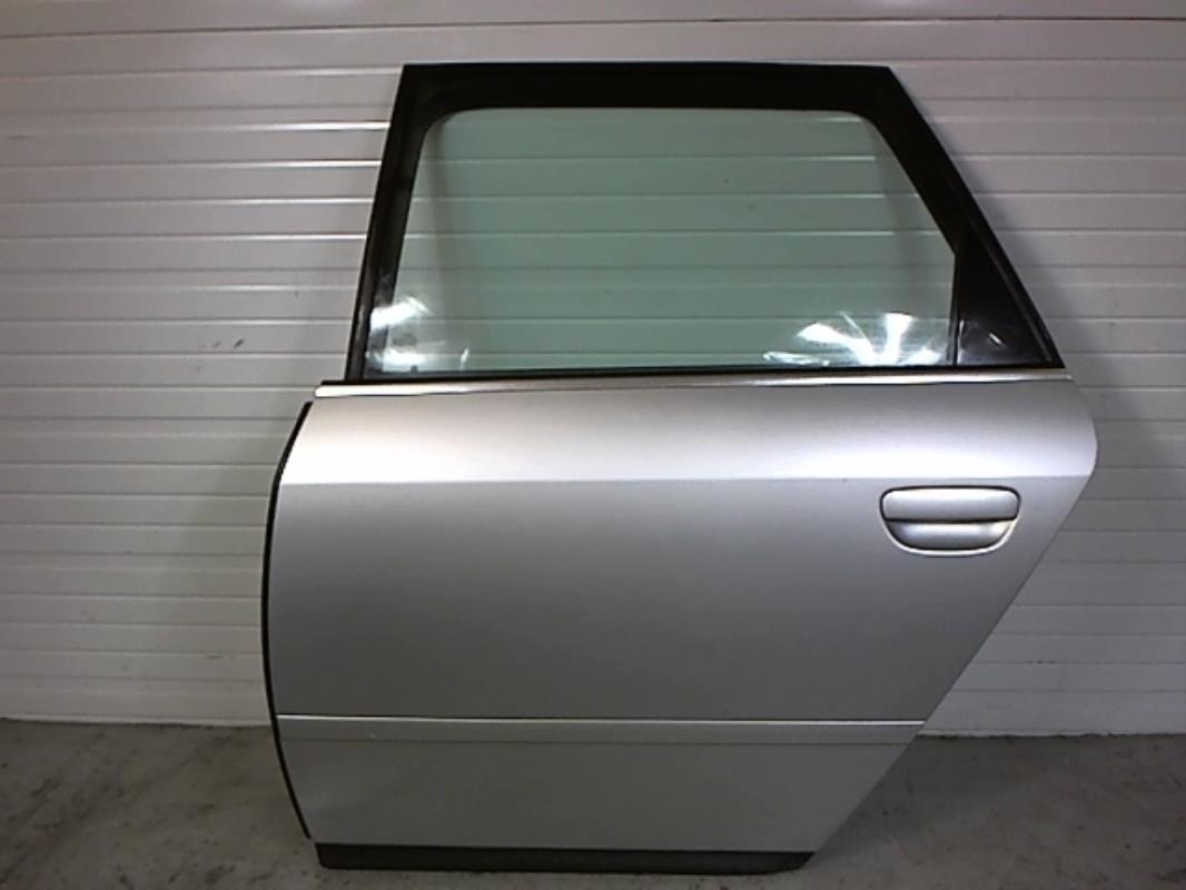 Puerta trasera izquierda AUDI A6 2 AVANT PHASE 1 BREAK Diésel - 1
