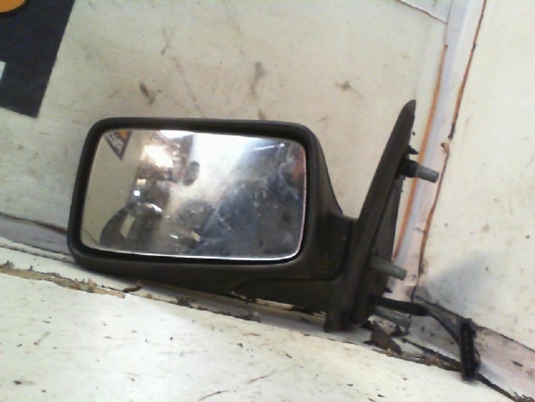 Specchietto retrovisore sinistro VOLKSWAGEN GOLF 3 Diésel - 1