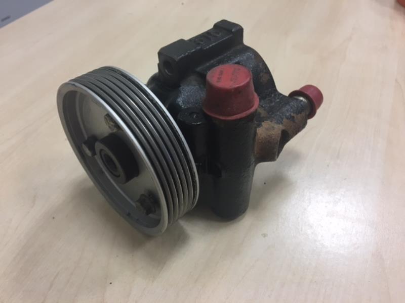 Pompe de direction RENAULT ESPACE 3 Essence - 1