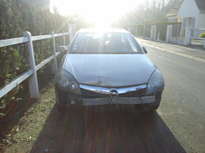 Trappe d'essence OPEL ASTRA H GTC PHASE 1 Diesel - 1