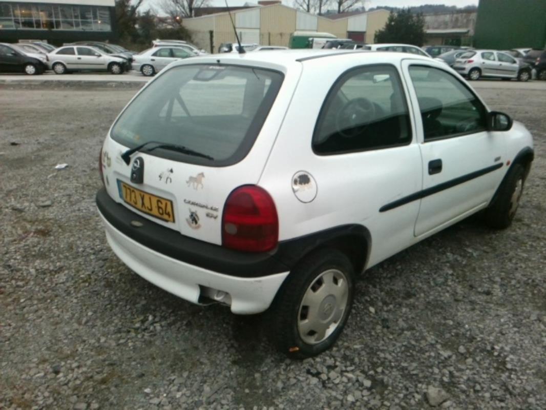 Image Debitmetre - OPEL CORSA B