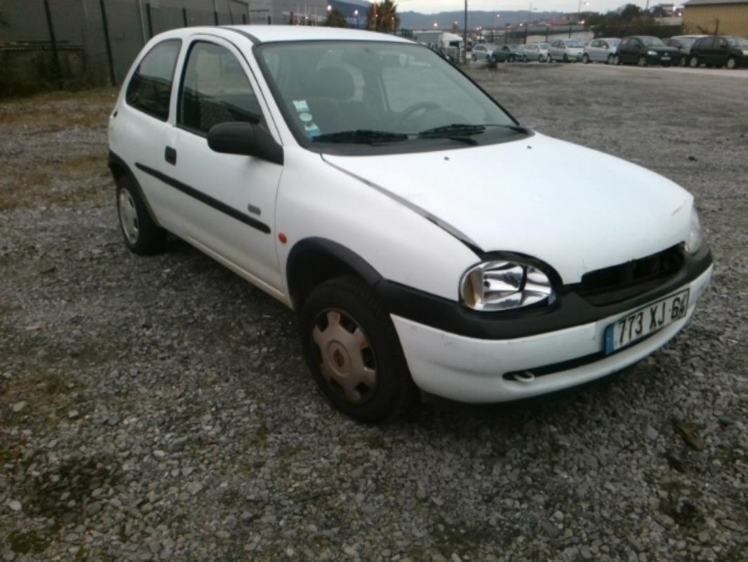 Image Debitmetre - OPEL CORSA B