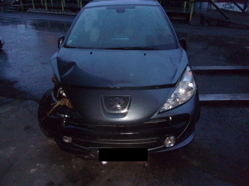 Image Jauge à carburant - PEUGEOT 207