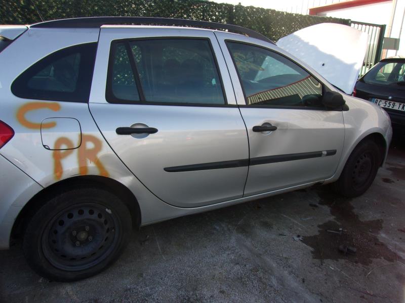 Boitier USM  RENAULT CLIO 3 PHASE 1 BREAK Diesel - 1