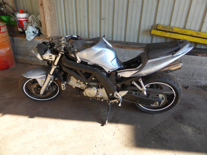 Image feu arriere  - SUZUKI SV650