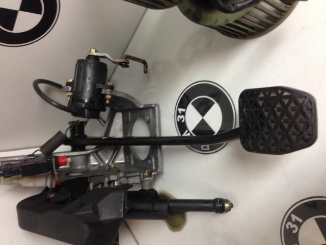 Pedale del freno BMW SERIE 3 E36  - 1