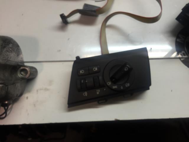 Commande de phare BMW X3 E83  - 1