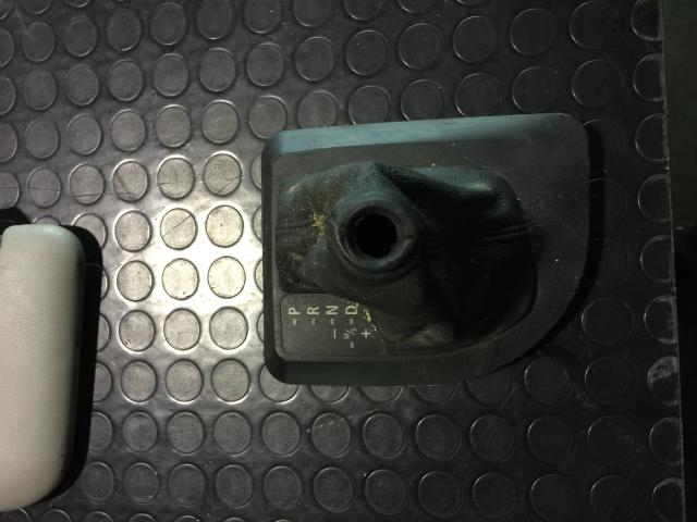Cuffia leva cambio BMW SERIE 5 E60  - 1