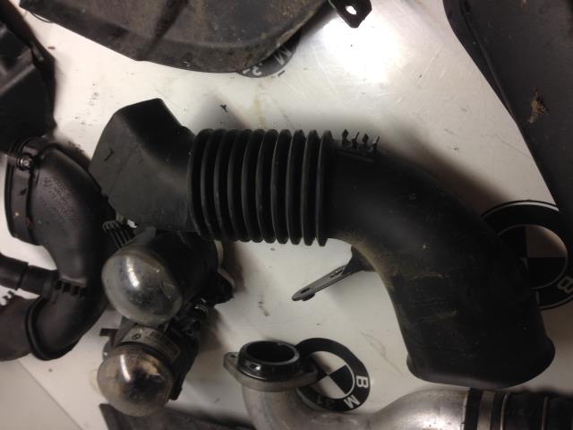 Conduite d'air BMW SERIE 5 E61  - 1