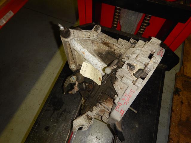 Boite de vitesses RENAULT SCENIC 2 PHASE 1 Diesel - 1