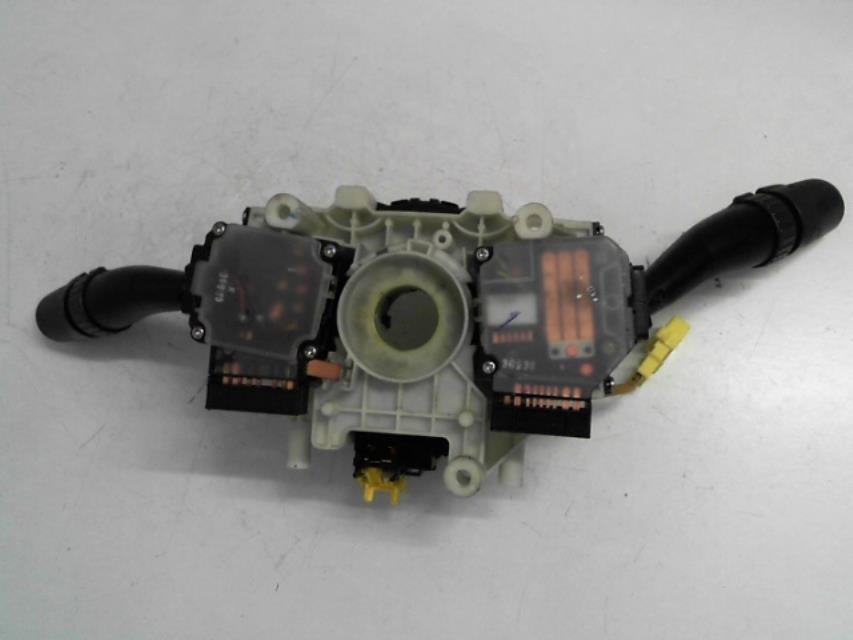 Devio guida completo con contatto spiralato HYUNDAI TRAJET Diésel - 1