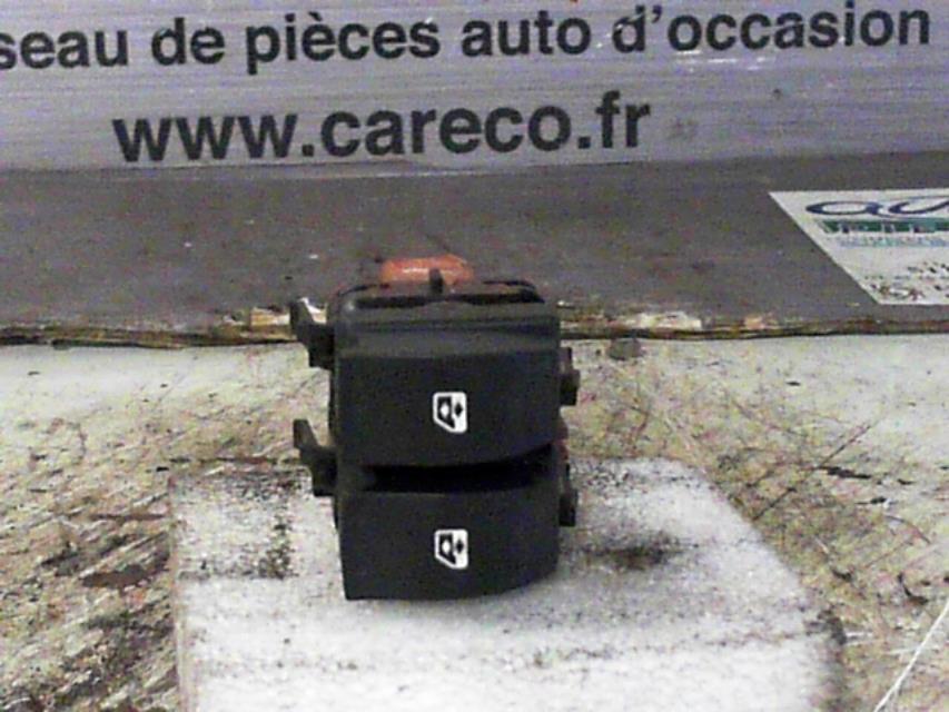 Interrupteur de leve vitre RENAULT MEGANE 2 PHASE 2 Diesel - 1