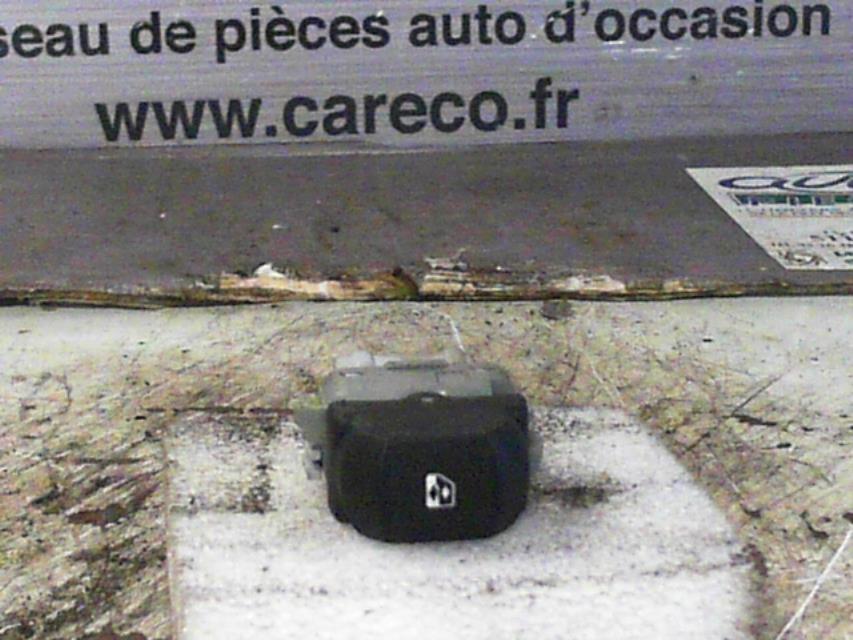 Interrupteur de leve vitre RENAULT MEGANE 2 PHASE 2 Diesel - 1