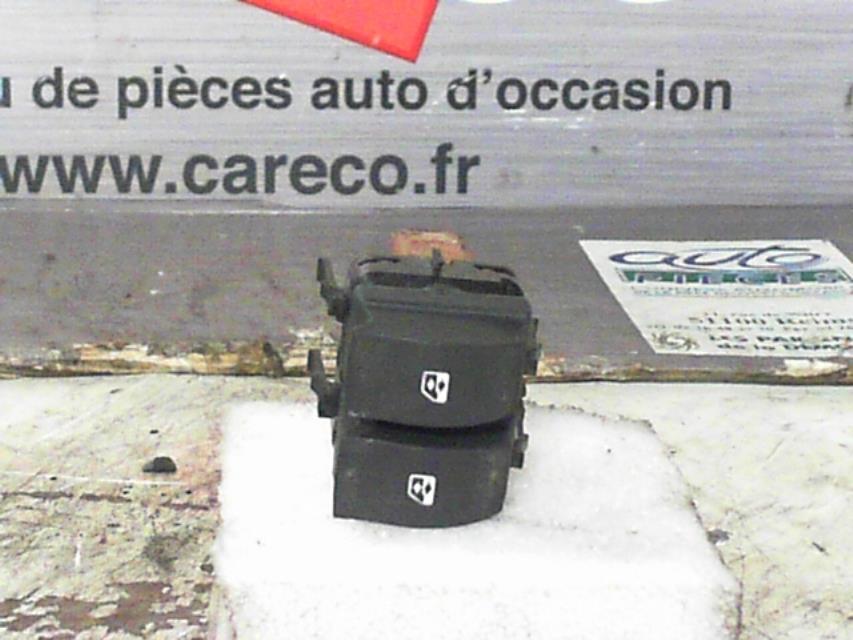Interrupteur de leve vitre RENAULT SCENIC 2 PHASE 2 Diesel - 1